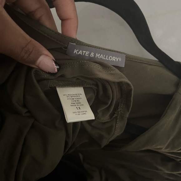 Plus size Kate and Mallory Olive green top - Picture 7 of 7